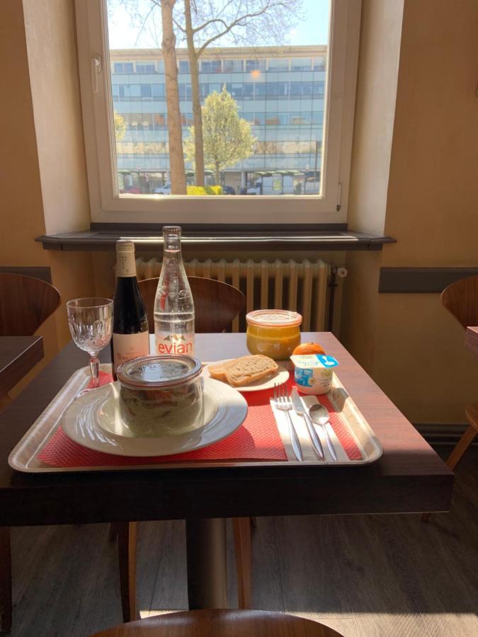 Hotel De Champagne Angers Exteriör bild